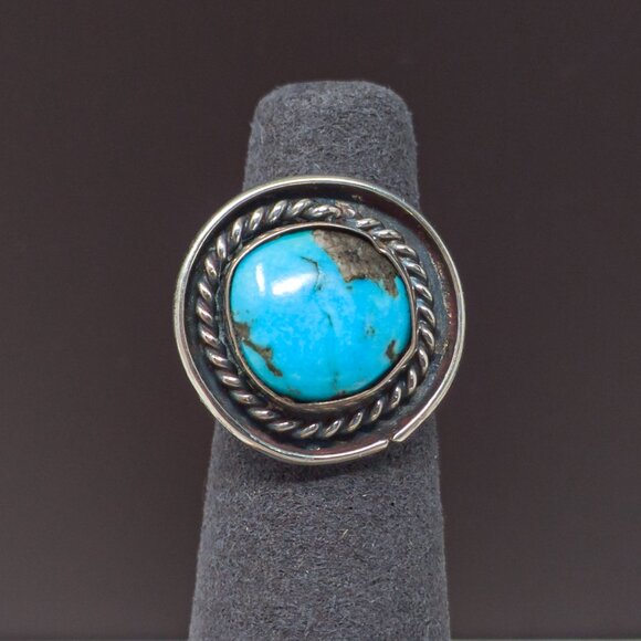 Vintage Sterling Turquoise Coin Ring – Southwest Style, Size 4.25 - Picture 7 of 9